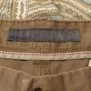 Old Navy Khakis, size 40x30, in Dark Khaki.